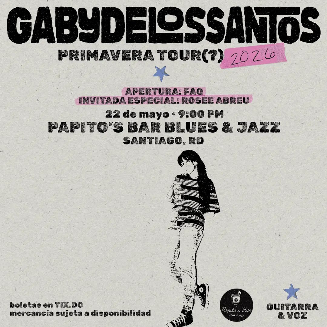 Gaby De Los Santos en Papito's Bar